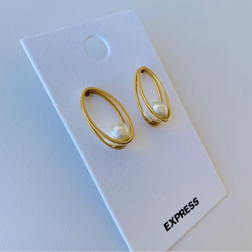 Express earnings